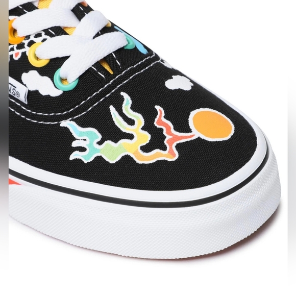 Vans X OTW Gallery Authentic by Kaitlin Chan *NWT* Unisex - Picture 5 of 11